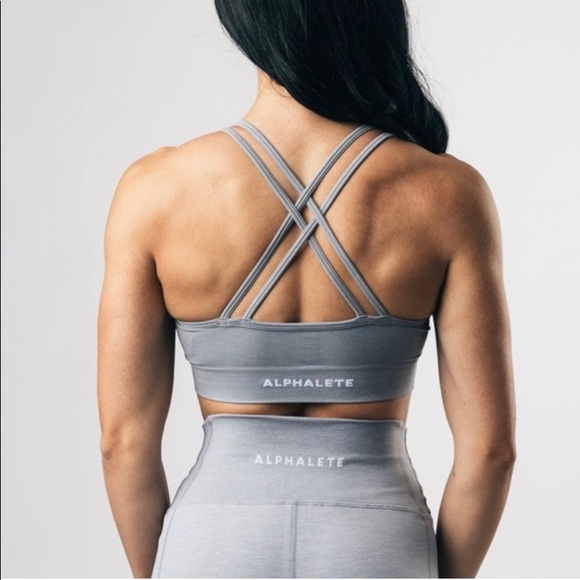 Alphalete Revival Bra - Picture 2 of 4